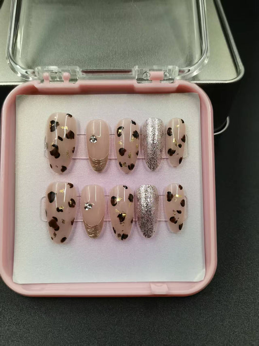 1049- Handmade press on nails fake nails removable