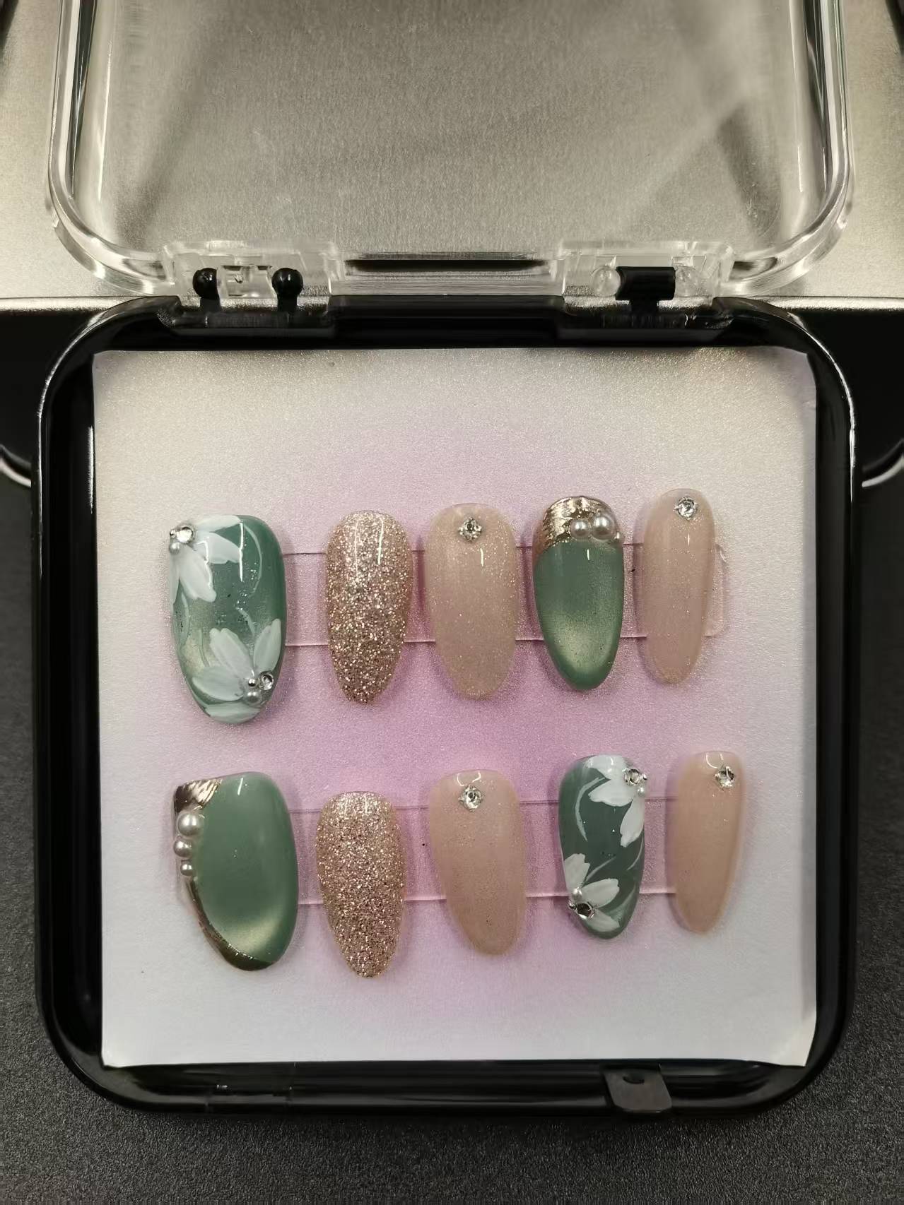 1050- Handmade press on nails fake nails removable