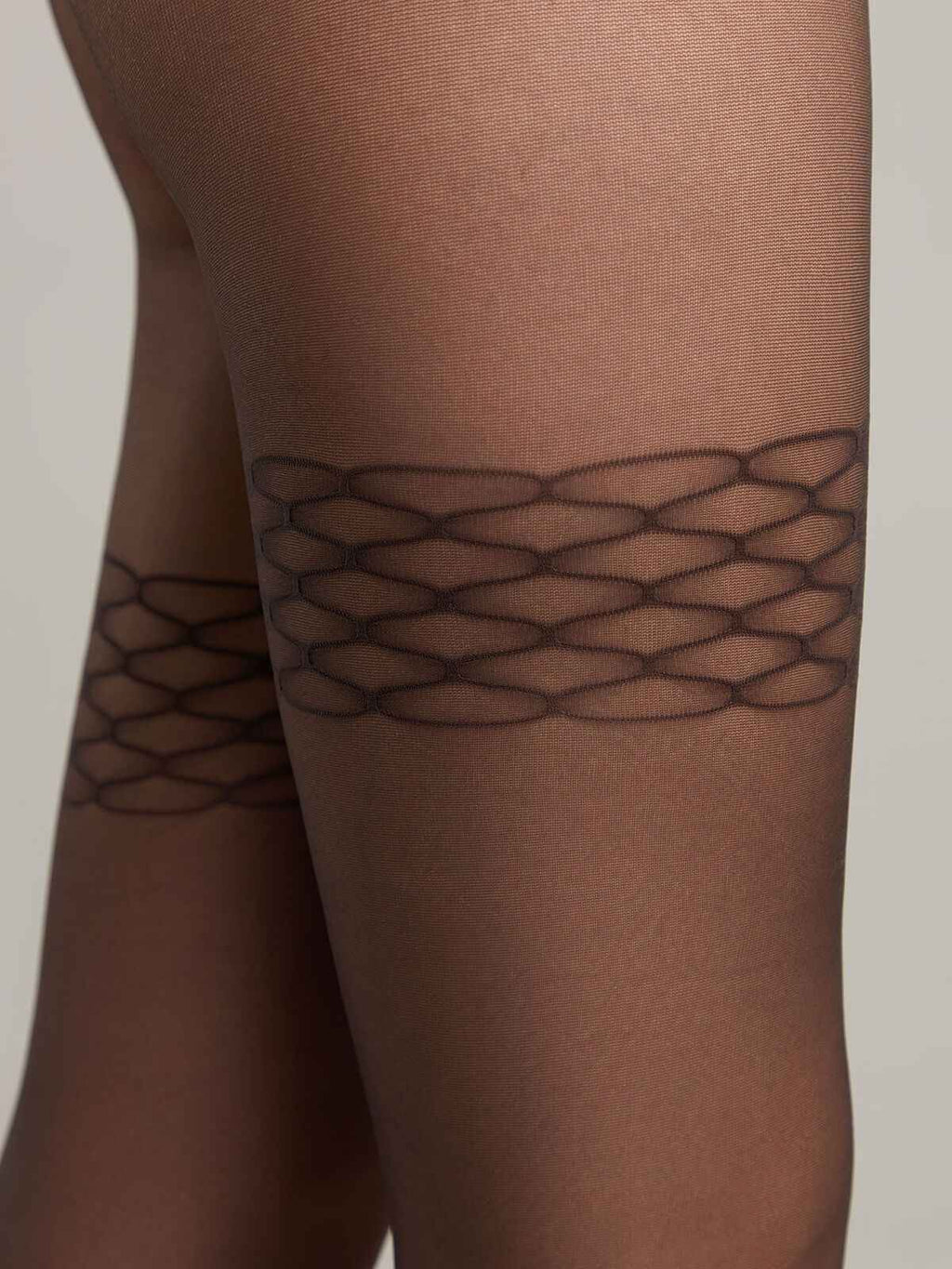 Conte Versale 20 Den - Fantasy Women's Tights with Openwork Stockings Imitation (21Ð¡-92Ð¡ÐŸ)