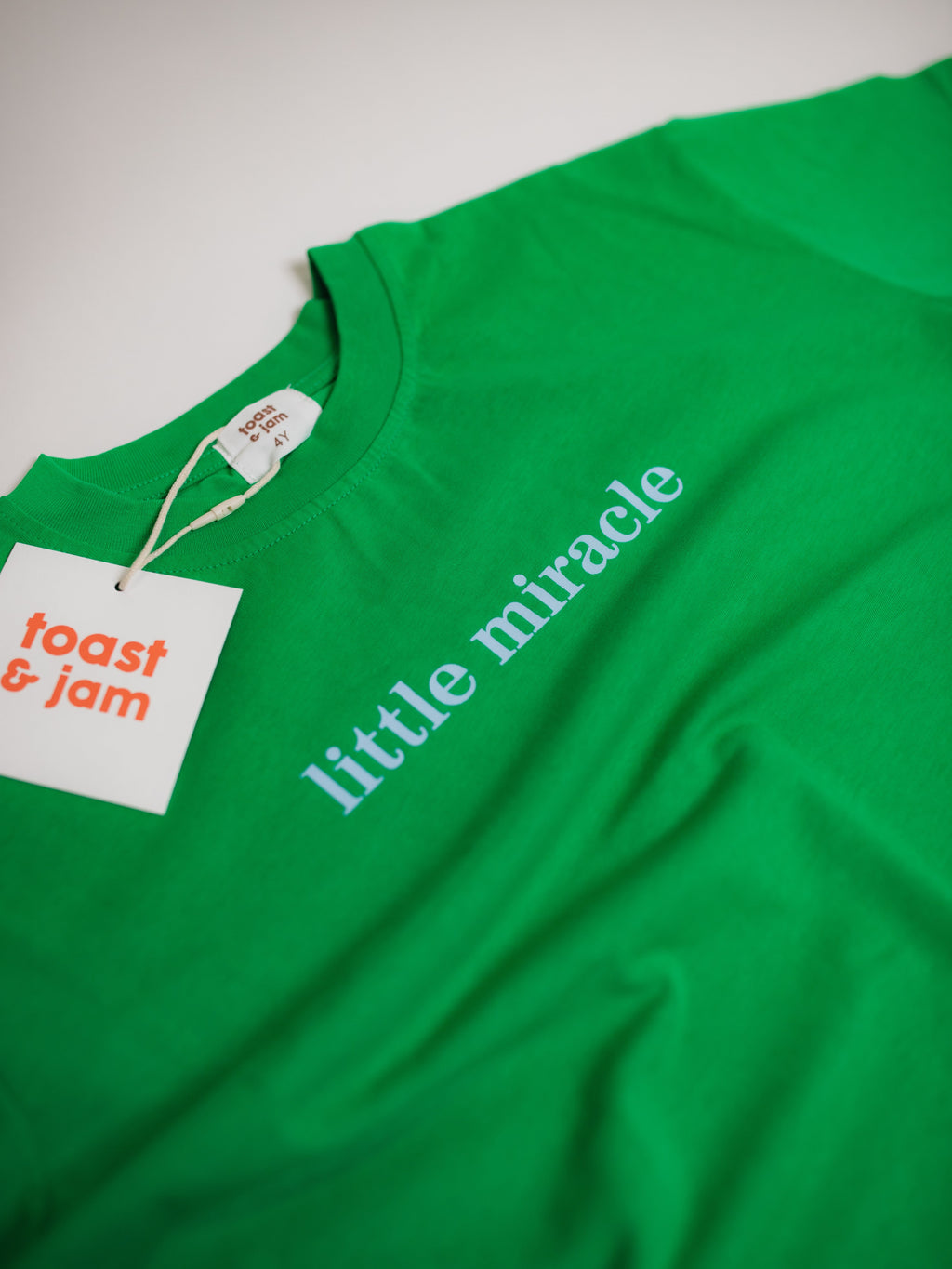 LITTLE MIRACLE TEE