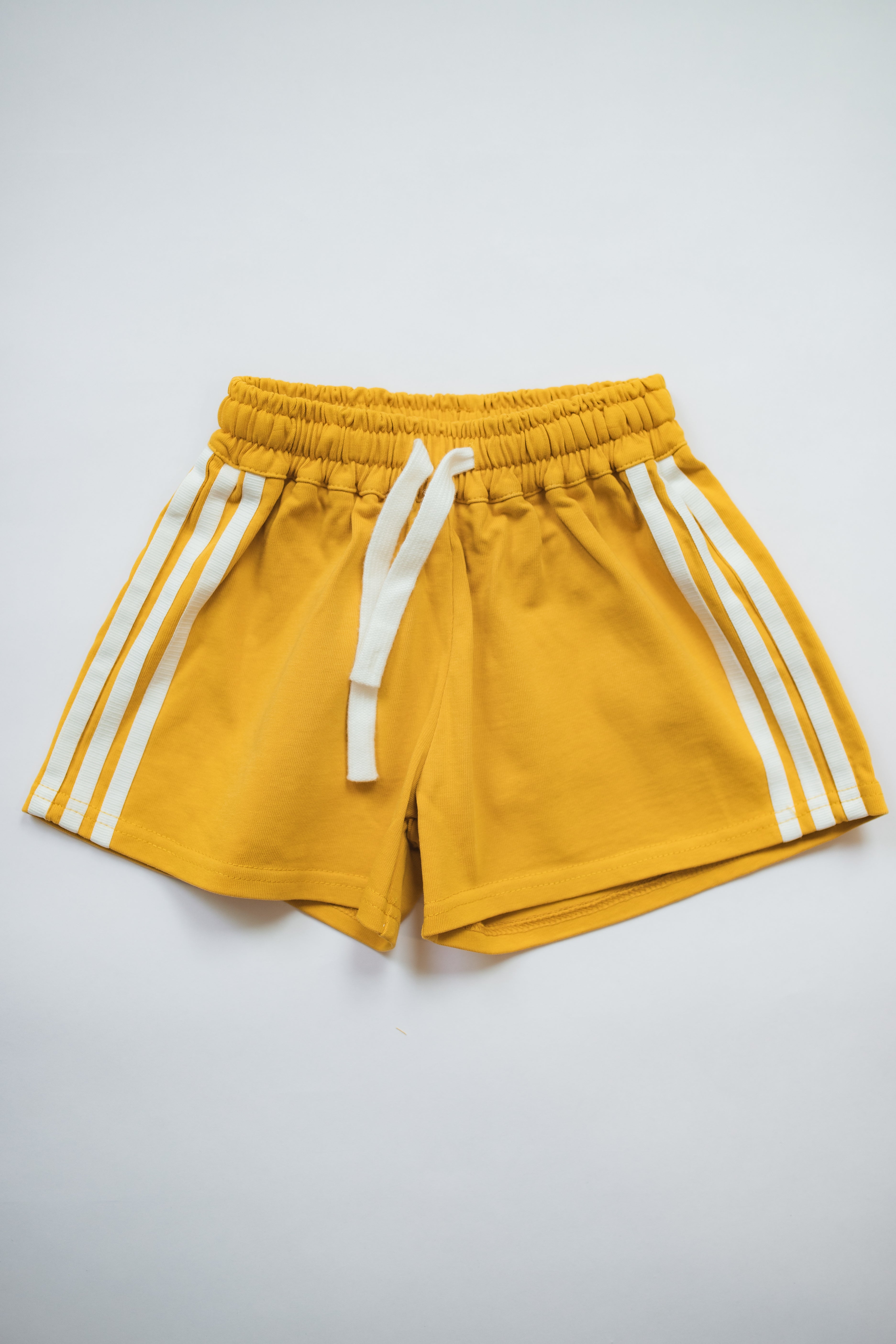 RACER SHORTS MUSTARD