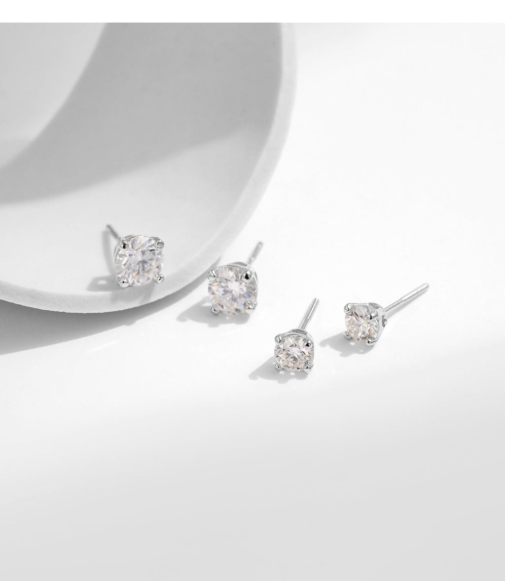 Round D-Color VVS1 Moissanite Stud Earrings in Sterling Silver – Minimalist Geometric Design