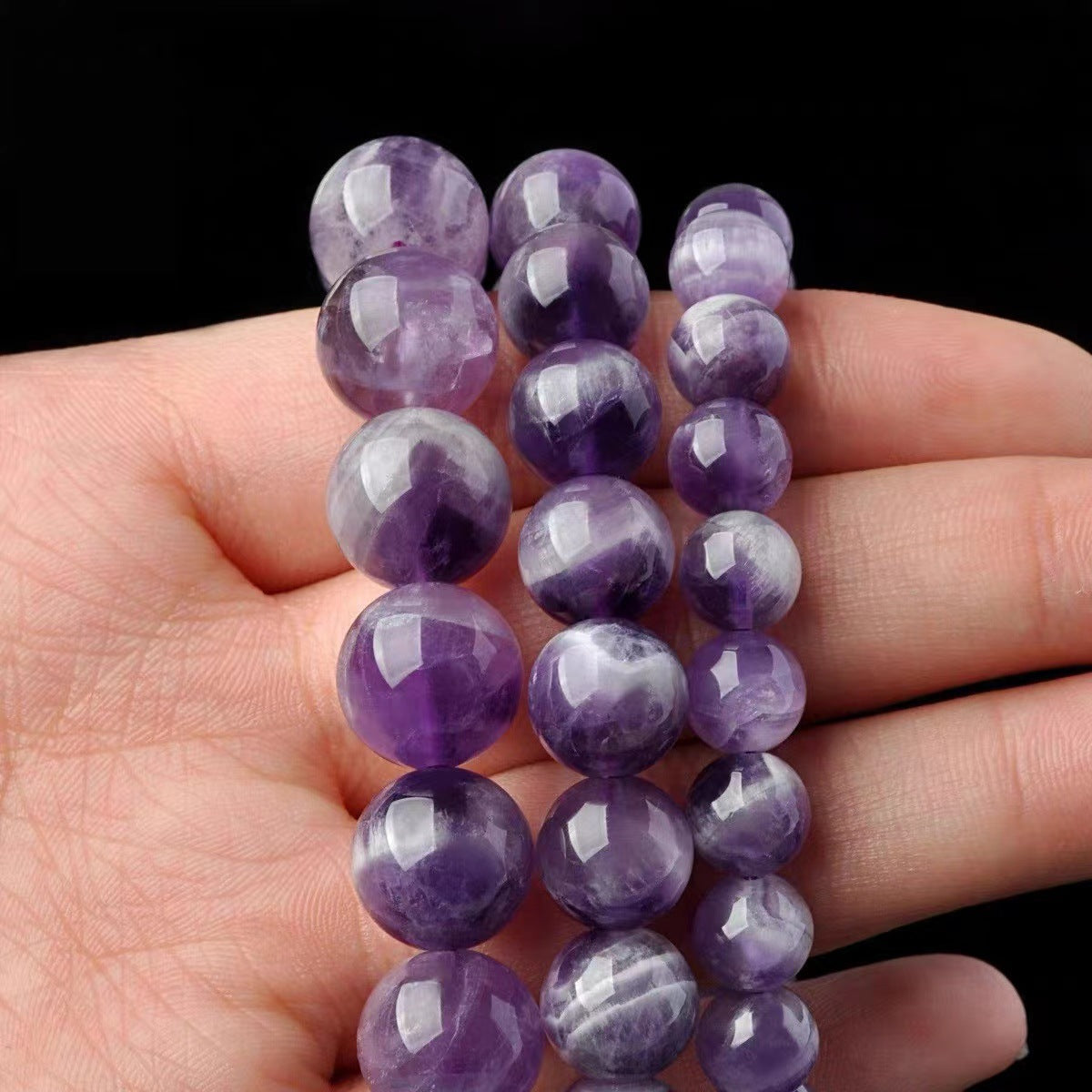Lavender Amethyst Beaded Bracelet – Natural Crystal Stretch Band in Smooth Round Beads