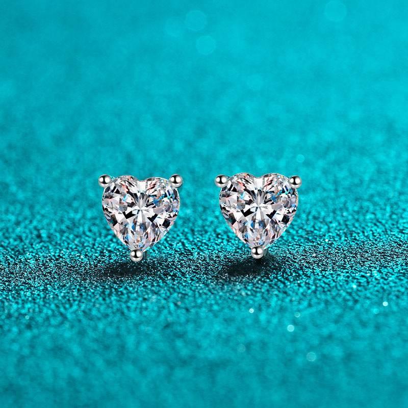 S925 Moissanite/CZ Heart Shape Stud Earrings, 1-2ct D-Grade VVS Certificate, Hypoallergenic Sterling Silver Gift