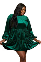 Plus Size 1XL Green Velvet Tiered Mini Dress