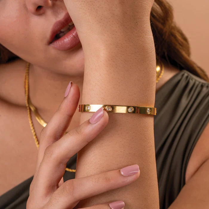 Crystal Love Bangle Bracelet-soristyle
