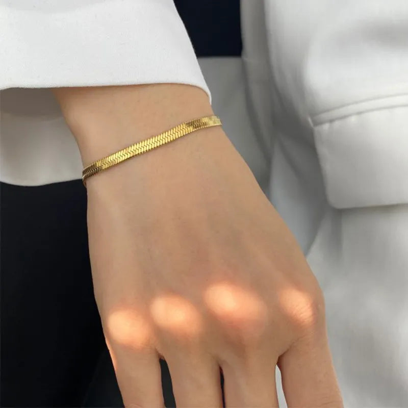 Stylish Snake Chain Bracelet..